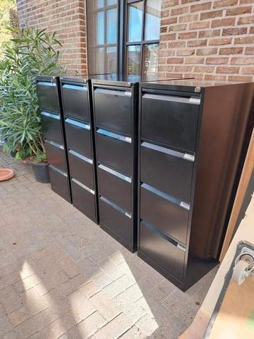 Hoge ladekasten Bisley beschikbaar voor biedingen