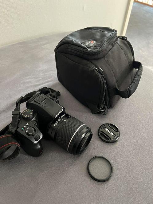 Pentax K70 + objectif 50-200 49mm + sac, Collections, Appareils photo & Matériel cinématographique, Appareils photo