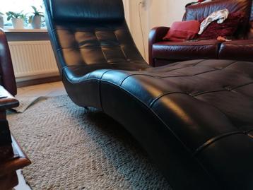 Chaise lounge, relax fauteuil, sofa  beschikbaar voor biedingen