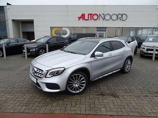 Mercedes-Benz GLA 200 7G-DCT UrbanStyle Edition * FULL!!!, Autos, Mercedes-Benz, Entreprise, GLA, ABS, Airbags, Air conditionné
