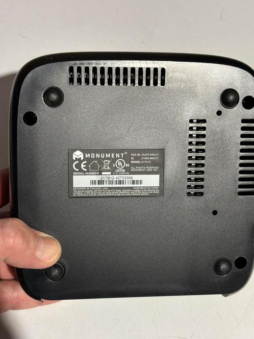 Monument smart photo storage, Computers en Software, Routers en Modems, Zo goed als nieuw, Ophalen of Verzenden