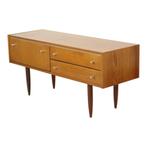 Vintage Lowboard Scandinavische Stijl Lichtgekleurd Hout, Huis en Inrichting, Ophalen, Gebruikt, 100 tot 150 cm, Onbekend