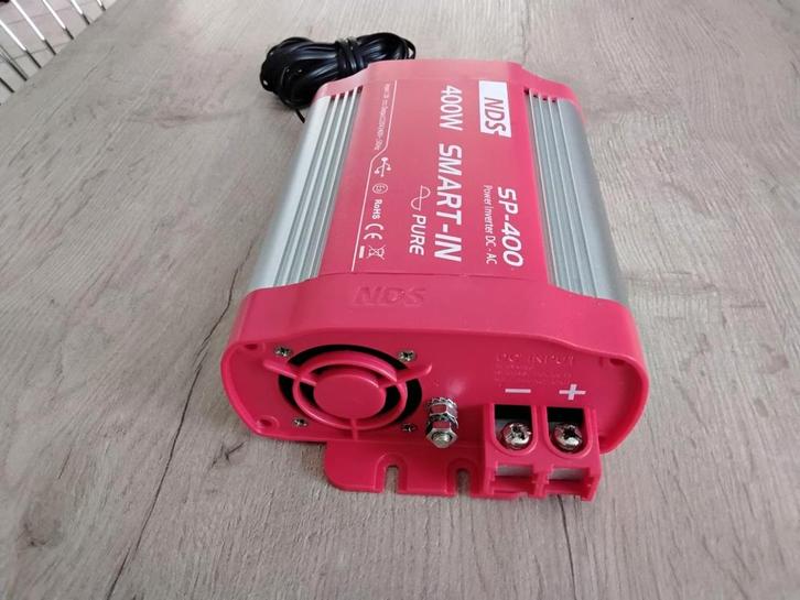 NDS SP400-12 V omvormer zuivere sinus 230v afstandsbedien, Watersport en Boten, Navigatiemiddelen en Scheepselektronica, Zo goed als nieuw