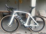 Trek Madone SL6 Gen 6, Fietsen en Brommers, Fietsen | Racefietsen, Ophalen, Zo goed als nieuw