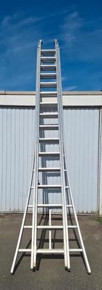 Ladder. Alu opsteekladder, 3 delen, 4m20, Doe-het-zelf en Bouw, Ladders en Trappen, Ophalen, Gebruikt, Ladder