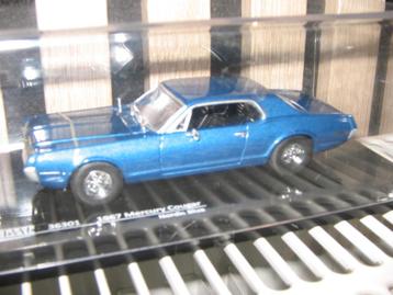 3 x amerikaanse auto's op 1/43 beschikbaar voor biedingen