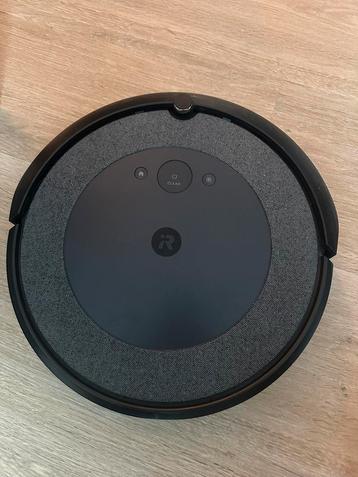 Robotstofzuiger roomba i5 beschikbaar voor biedingen