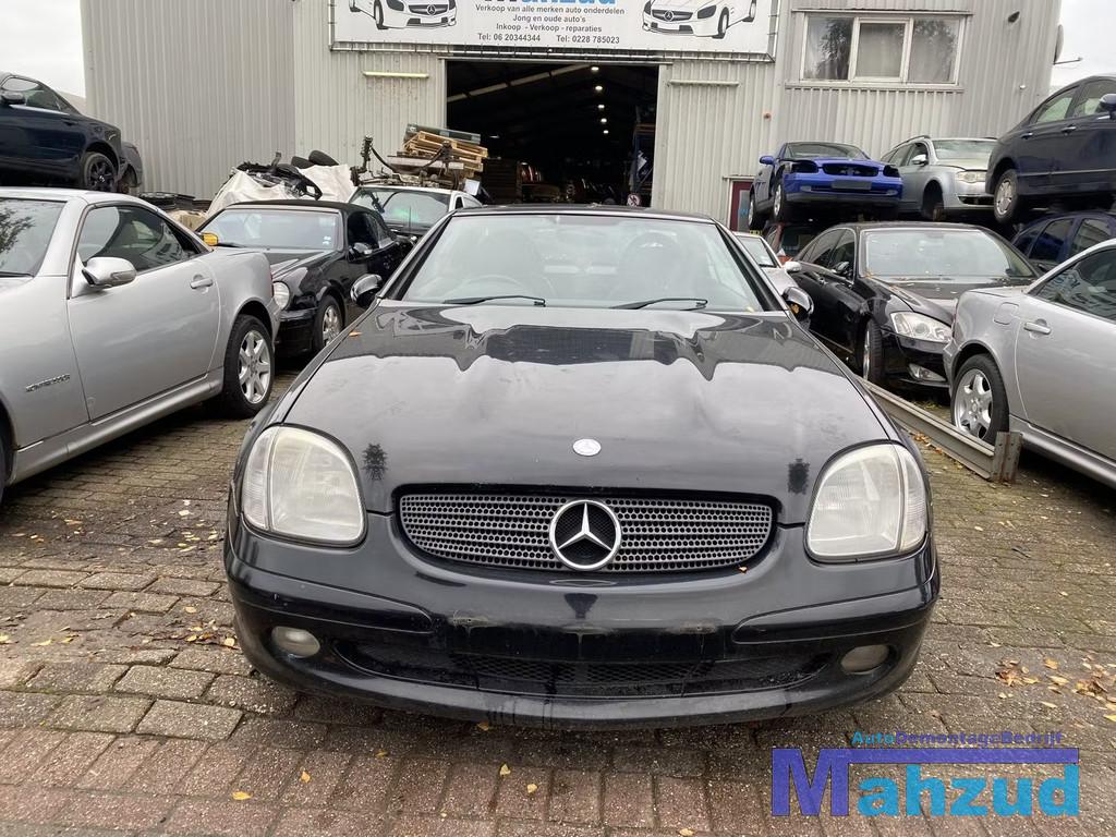 2000 MERCEDES SLK R170 2.3 Zwart 197 111982 onderdelen, Gebruikt, Mercedes-Benz AG, Mercedes-Benz, Mercedesstrasse 120
70372  Stuttgart, DE