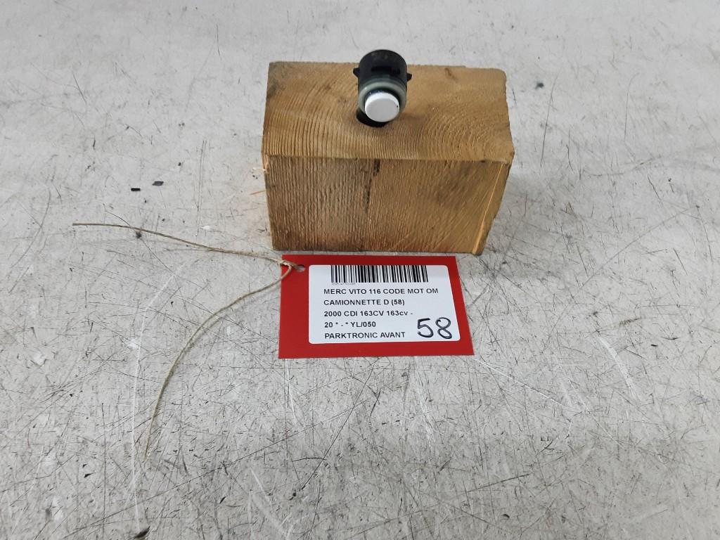 PARKEERSENSOR Mercedes-Benz Vito (447.6) (A0009055504), Gebruikt, Mercedes-Benz, Mevr. I. Hauben, Rue de l'Espoir 34 34
4030  GRIVEGNÉE, BE