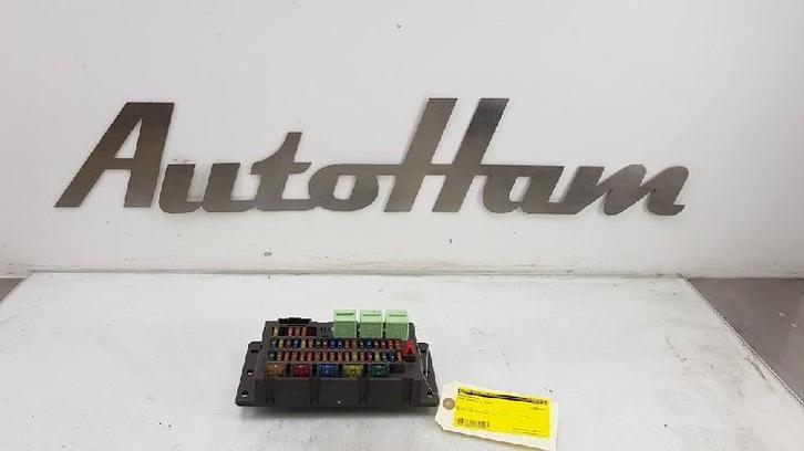 ZEKERINGKAST Mini Mini Cooper S (R53) (01-2002/09-2006), Auto-onderdelen, Elektronica en Kabels, Mini, Gebruikt