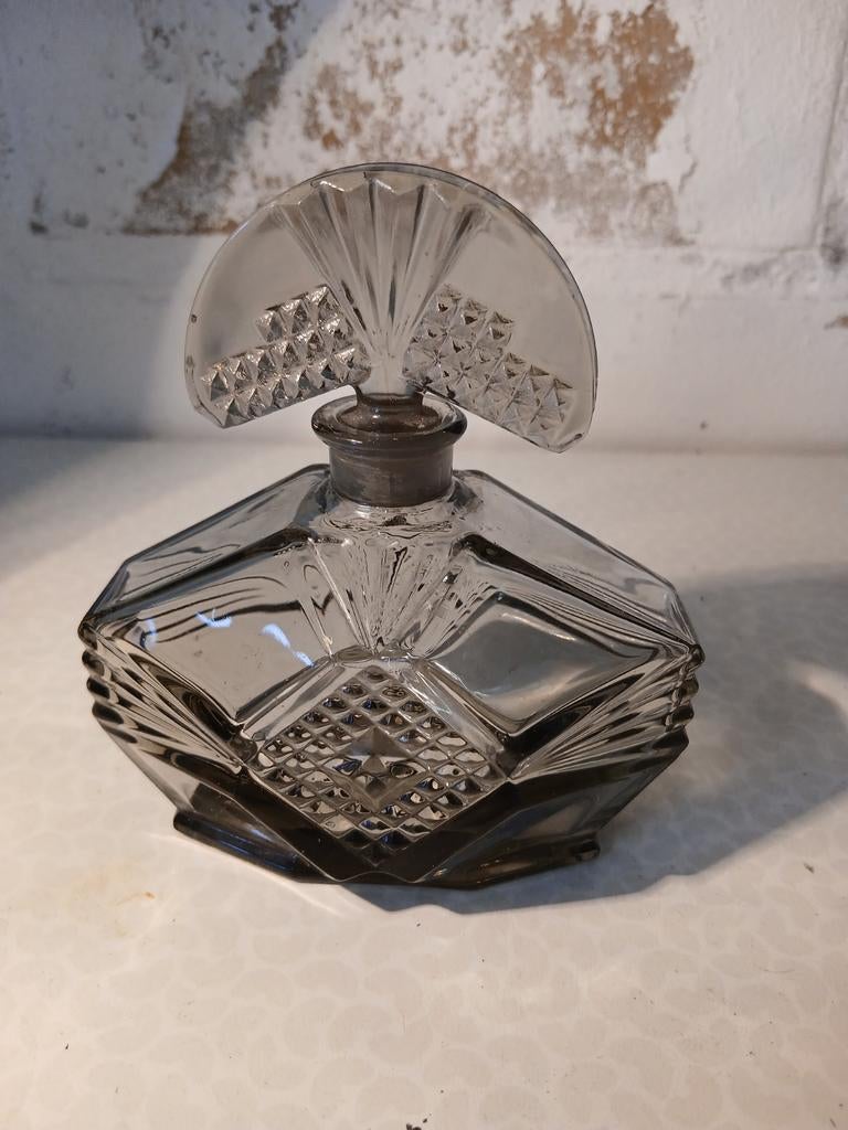 Art deco tjechisch boheems geslepen glas parfumfles, Ophalen of Verzenden, Parfumfles