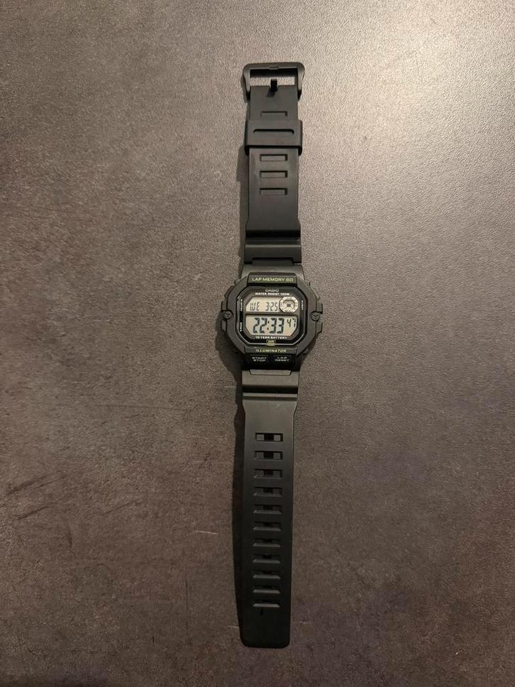 montre Casio, Bijoux, Sacs & Beauté, Montres | Hommes, Neuf, Montre-bracelet, Casio, Synthétique, Synthétique, Enlèvement ou Envoi