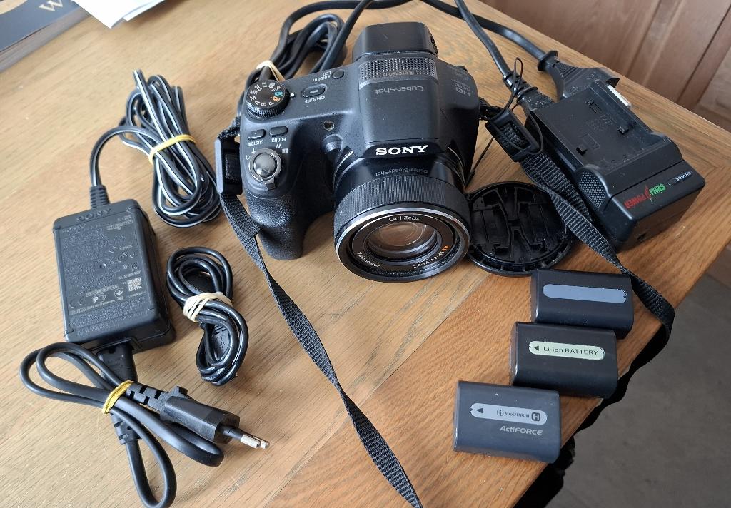 Digitale foto/video camera Sony DSC HX200V, Audio, Tv en Foto, Fotocamera's Digitaal, Gebruikt, Compact, Sony, 8 keer of meer