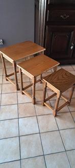 Vintage Franse eikenhouten stapeltafeltjes, bijzettafeltjes, Ophalen, Gebruikt, Vintage / Retro, Rechthoekig