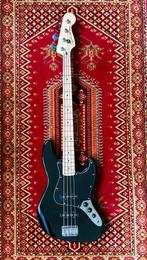 Squier Jazz Bass black, Muziek en Instrumenten, Snaarinstrumenten | Gitaren | Bas, Ophalen, Zo goed als nieuw, Elektrisch