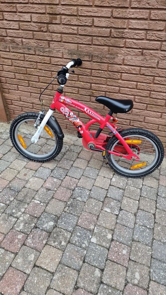 Disney Cars 16 inch kinderfiets + zijwieltjes, Ophalen, Zijwieltjes, 16 tot 20 inch, Disney