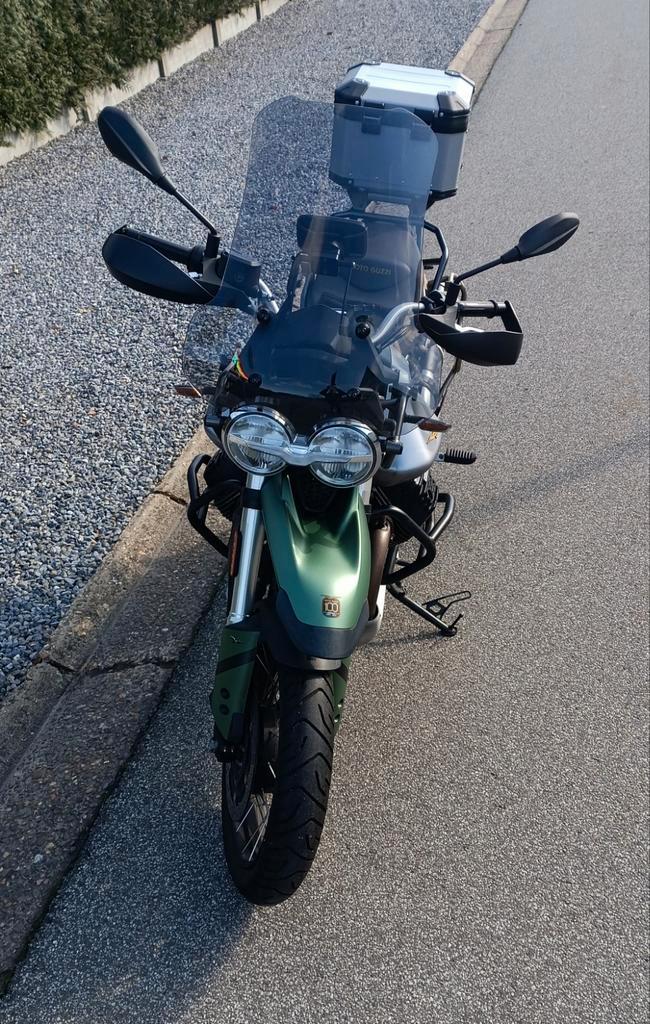 Moto Guzzi V85TT, Motoren, Motoren | Moto Guzzi, Ophalen