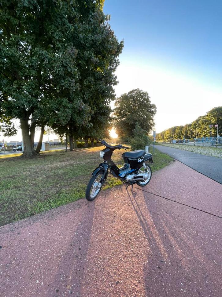 Honda wallaroo deluxe, Vélos & Vélomoteurs, Cyclomoteurs | Honda, Comme neuf, Enlèvement