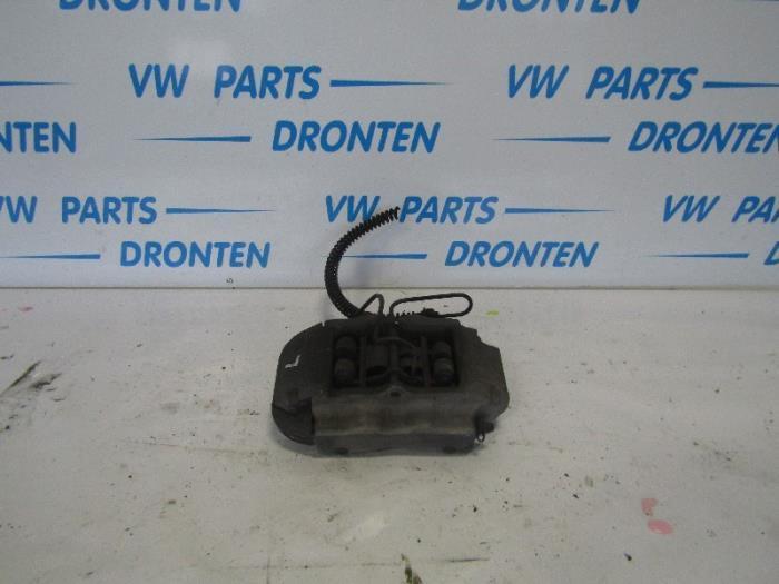 Etrier de frein (pince) arrière gauche d'un Volkswagen Toua, Autos : Pièces & Accessoires, Freins & Transmission, Volkswagen, Utilisé