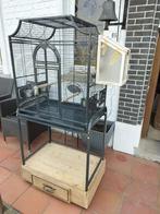 Grande cage à oiseaux avec armoire, Enlèvement