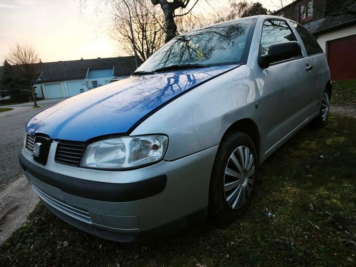 Seat Ibiza 1,4 mpi 60 ch, Autos, Seat, Particulier, Ibiza, Essence, Euro 4, Hatchback, 3 portes, Boîte manuelle, Argent ou Gris