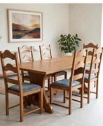 Salle à manger en chêne massif + 6 chaises