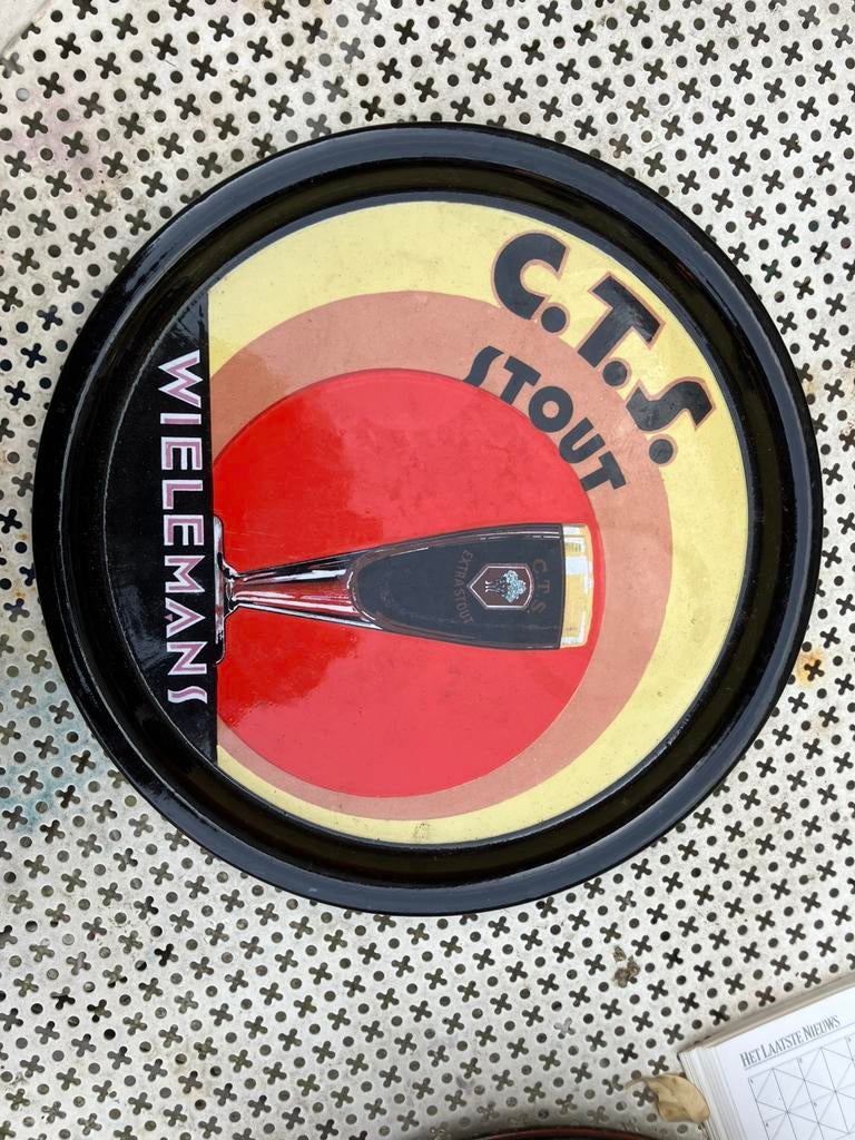 plateau à bière, Collections, Enlèvement, Comme neuf