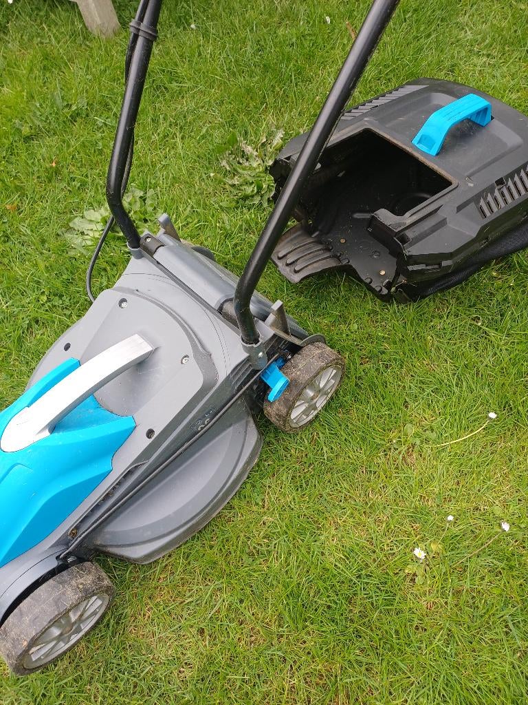 Elektrische grasmaaier, Jardin & Terrasse, Tondeuses à gazon, Démarrage électrique, Tondeuse rotative, 30 à 39 cm, Enlèvement