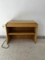 table de nuit qui s’allume, Enlèvement, Neuf