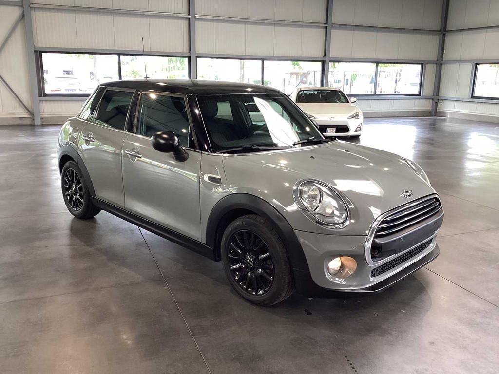 Mini One - 2016 - Personenauto, Auto's, Gebruikt, Euro 6, Bedrijf, Handgeschakeld