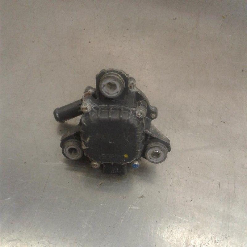 POMPE A EAU Toyota Prius (ZVW3) (06-2008/06-2016), Utilisé, Toyota