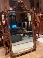 Antieken spiegel, mooi steekwerk,Notelaar., Antiek en Kunst, Ophalen