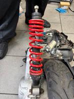 Piaggio YSS hybrid S schokbreker/achterveer, Ophalen