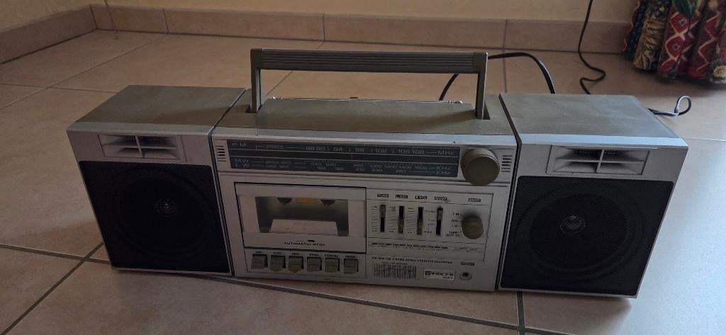 Vintage radiocassettes, Ophalen, Radio