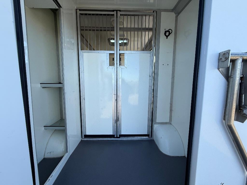 RENAULT | HORSETRUCK | STX | STALLION 3XL | 2017 | 81.501KM, Dieren en Toebehoren, Paarden en Pony's | Trailers en Aanhangwagens