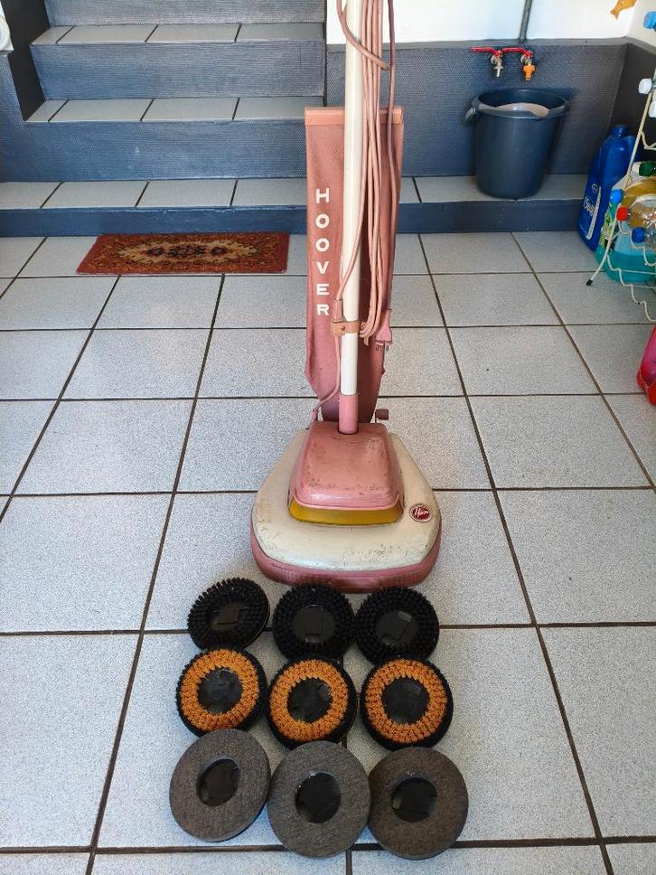 Cireuse aspirante HOOVER, Electroménager, Aspirateurs, Utilisé, Aspirateur, 1200 à 1600 watts, Sac à poussière, Enlèvement