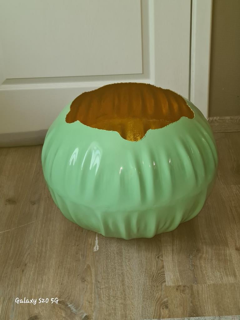 Grote bloempot, Ophalen