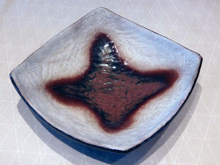 Unieke Vintage Decoratieschaal., Huis en Inrichting, Woonaccessoires | Schalen en Manden, Zo goed als nieuw, Schaal, Vierkant