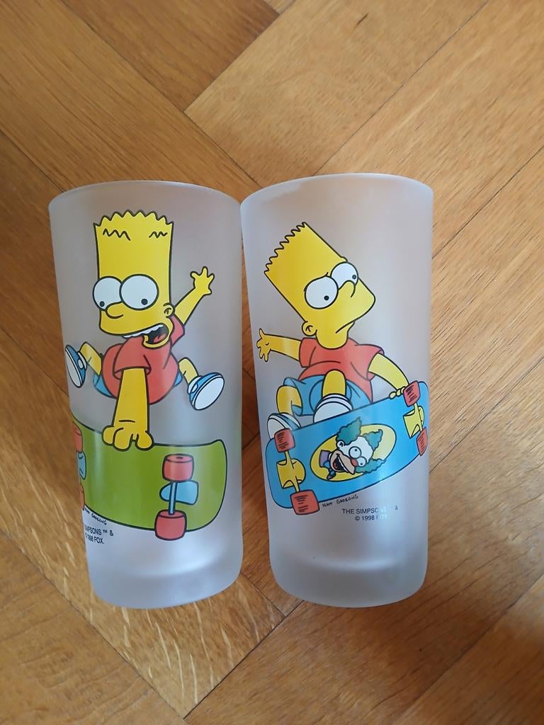 2 grands verres The Simpsons 1998, Collections, Verres & Petits Verres, Enlèvement ou Envoi, Comme neuf, Verre à soda