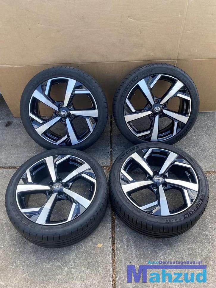NISSAN QASHQAI J11 Velgen 5x114.3 66.1 19 inch sportvelgen, Auto-onderdelen, Banden en Velgen, Band(en), Gebruikt