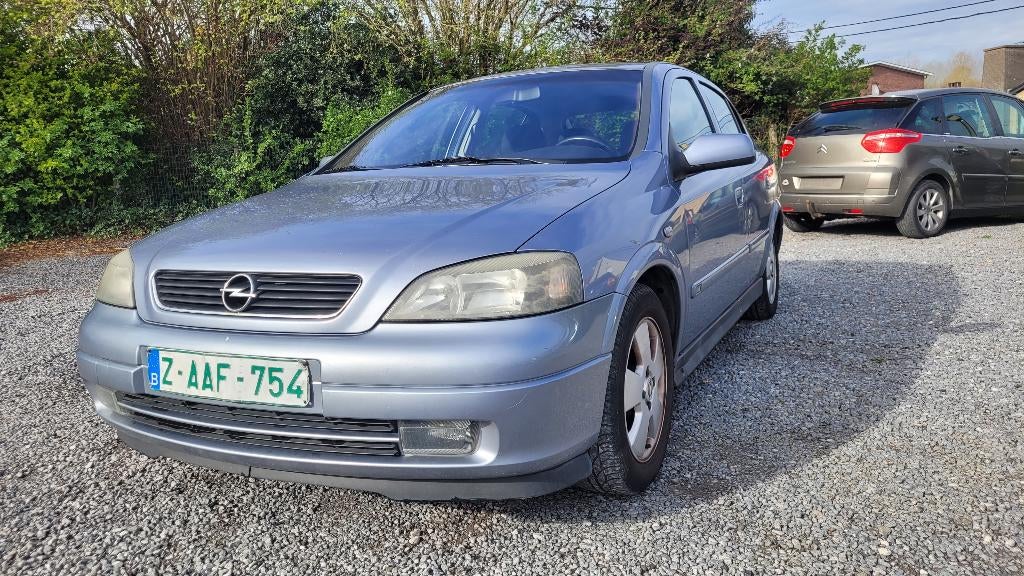 opel astra 1.4i BLANCO GEKEURD ROOS FORM AIRCO TREKHK euro 4, Argent ou Gris, Achat, Entreprise, 5 portes