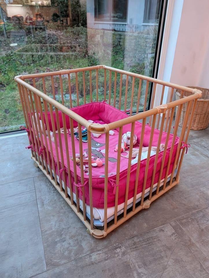 Tour de parc Périclès rose – très bon état, Enlèvement, Comme neuf, Carré, Tapis de parc