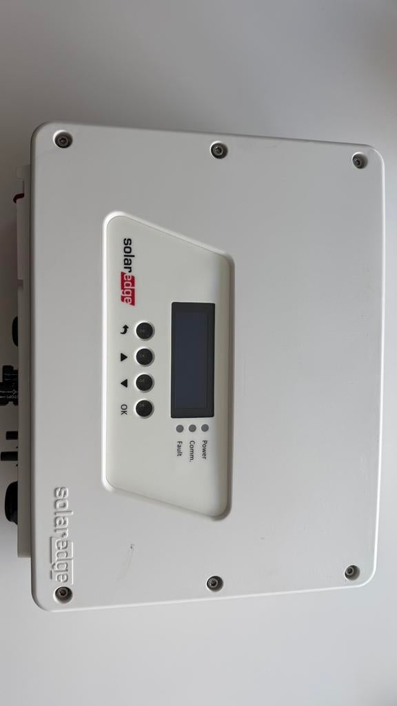 Solaredge SE5000H - 1 fase 5KW omvormer, Doe-het-zelf en Bouw, Zonnepanelen en Toebehoren, Ophalen, Gebruikt