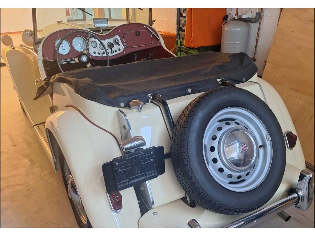 MG TD Voiture Classique de 1952, Autos, Achat, Entreprise, Autres carburants, Autre carrosserie