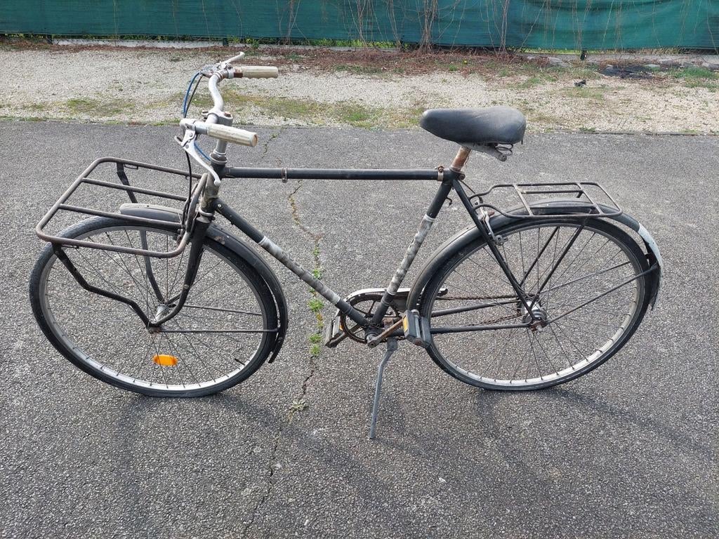 Herenfiets met rek aan voorwiel, Fietsen en Brommers, Ophalen