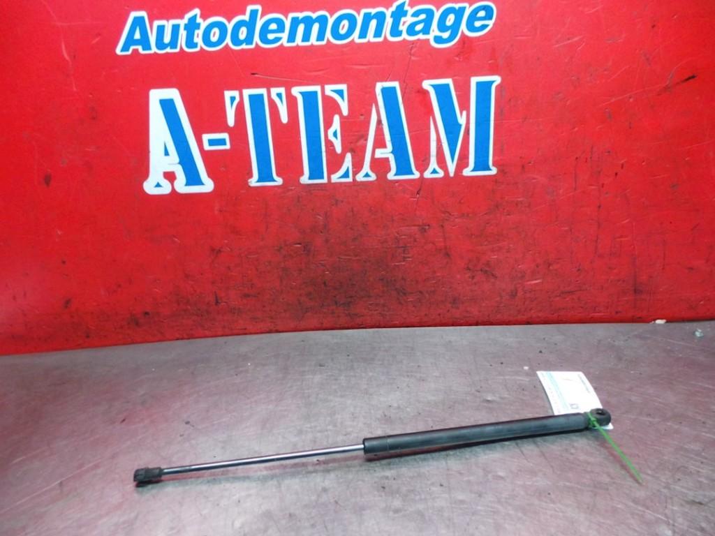 GASDRUKVEER LINKS ACHTER Seat Ibiza III (6L1) (6L6827550B), Gebruikt, Seat