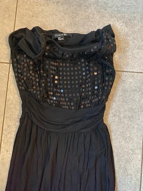 Tof, zwart jurkje met pailletten bovenaan  1 maat Nieuwstaat, Ophalen of Verzenden, Zo goed als nieuw, Zwart