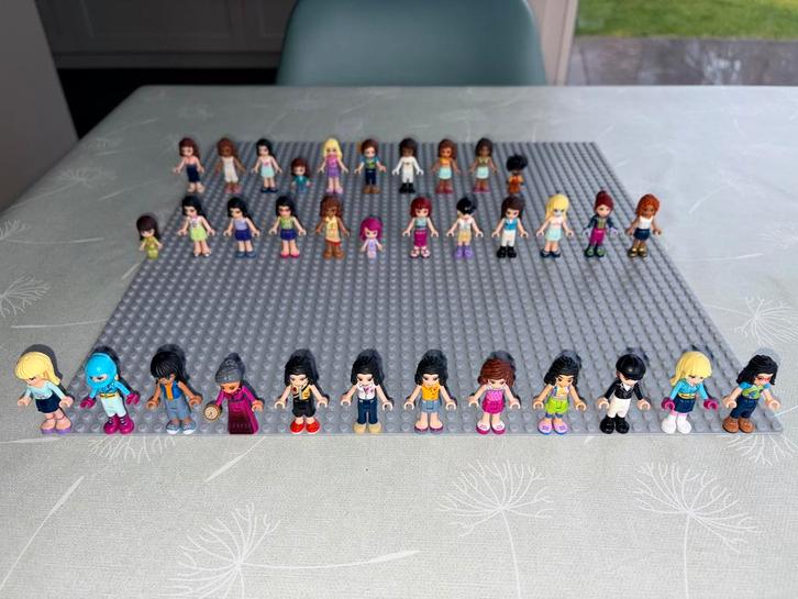 Lego Friends poppetjes / figuren (1€ per stuk), Kinderen en Baby's, Speelgoed | Duplo en Lego, Zo goed als nieuw, Lego, Ophalen of Verzenden