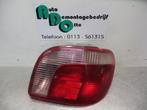 Feu arrière droit d'un Toyota Yaris (Yaris 1 00-), -, 3 mois de garantie, Toyota, Utilisé