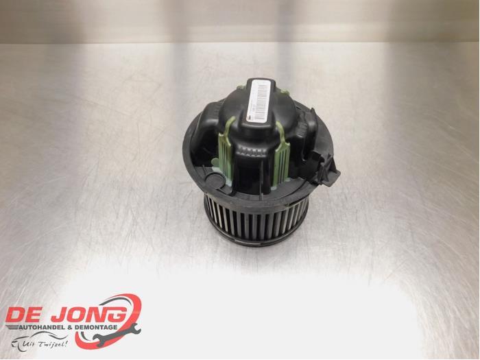 Moteur de ventilation chauffage d'un Peugeot 207, -, 3 mois de garantie, Utilisé, -